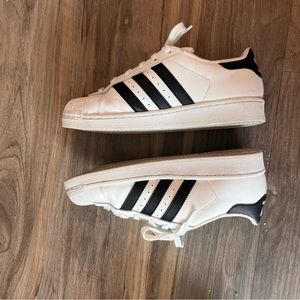 Adidas sneakers size 6